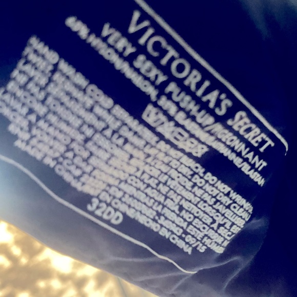 VERY SEXY PUSH-UP BRA AND MATCHING THONG - Picture 6 of 7